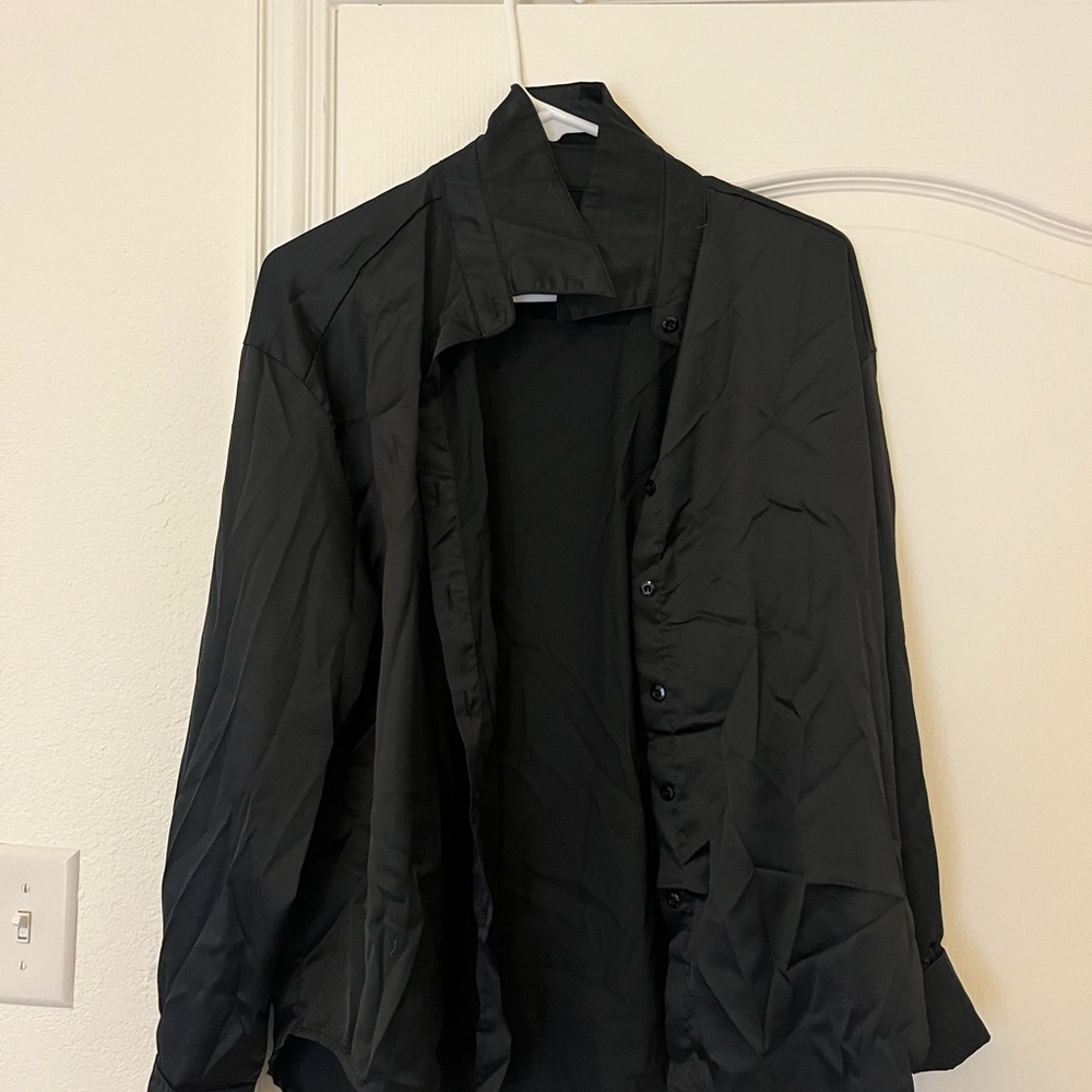 SHEIN women’s Classic Black Shirt